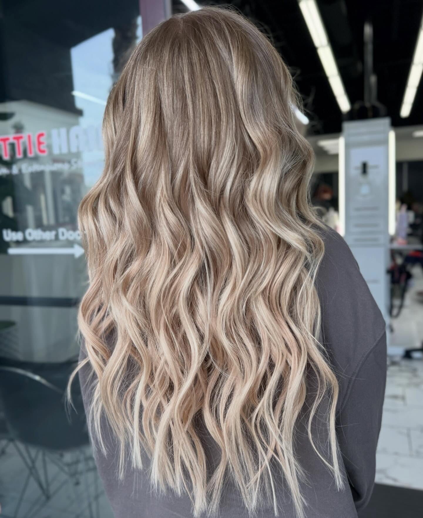 Choosing the Right Hair Extension Method for Your Las Vegas Lifestyle